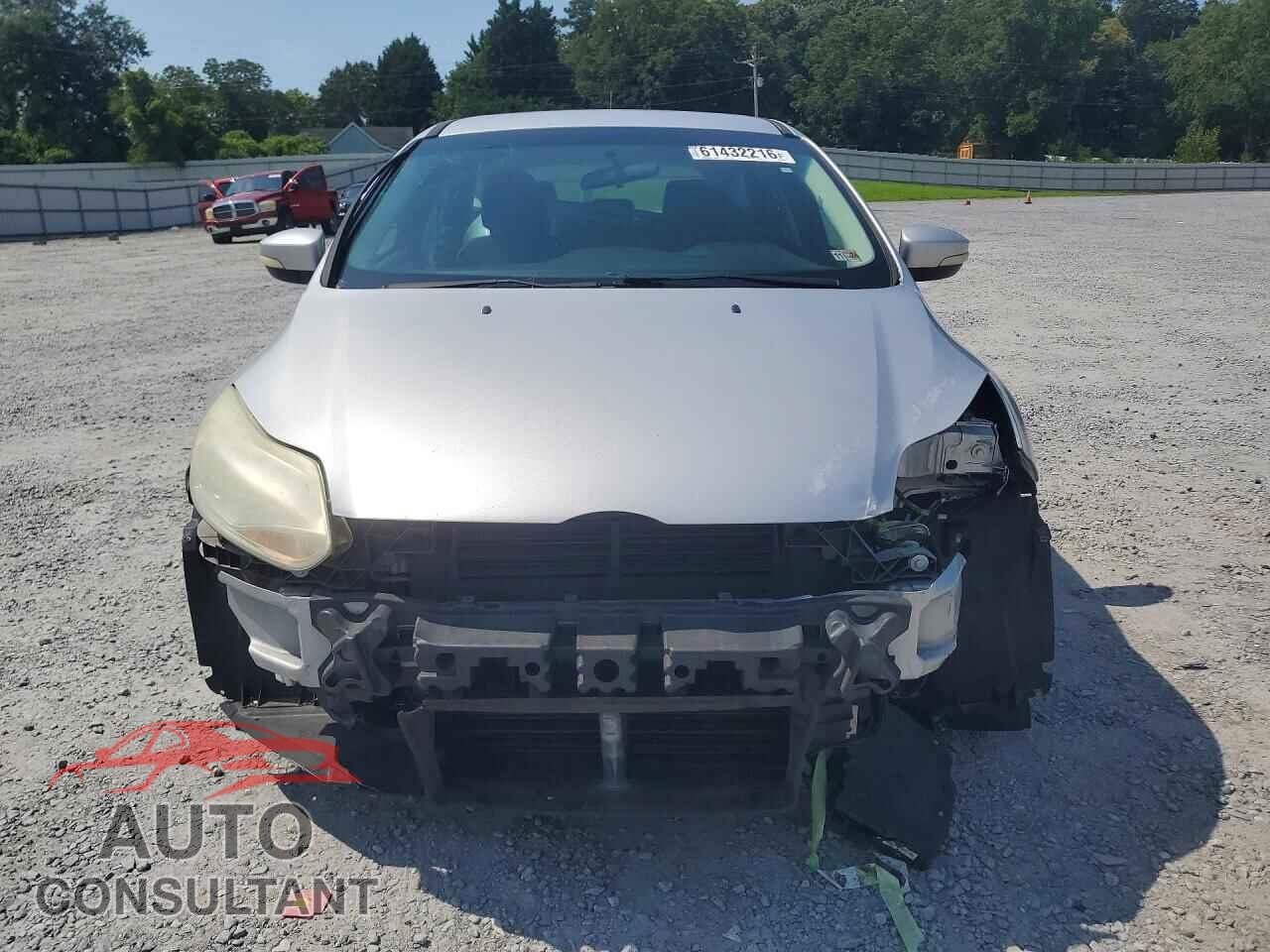 FORD FOCUS 2014 - 1FADP3K24EL288050