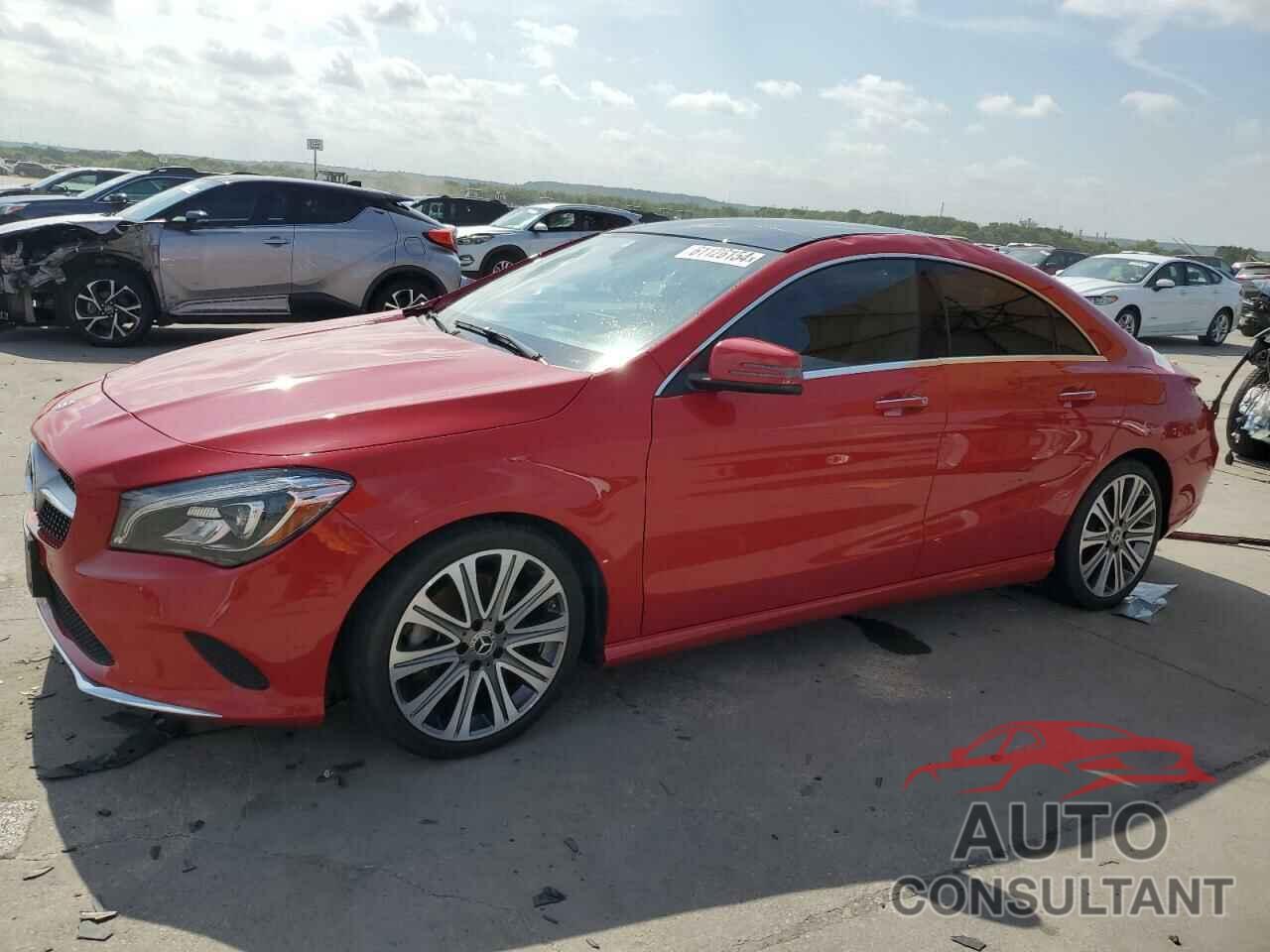 MERCEDES-BENZ CLA-CLASS 2019 - WDDSJ4GB8KN769135