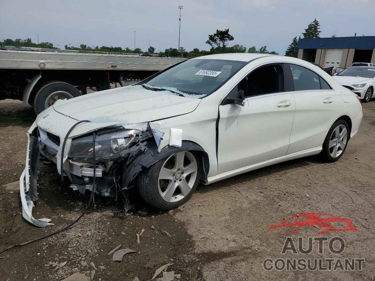 MERCEDES-BENZ CLA-CLASS 2015 - WDDSJ4GB3FN184730