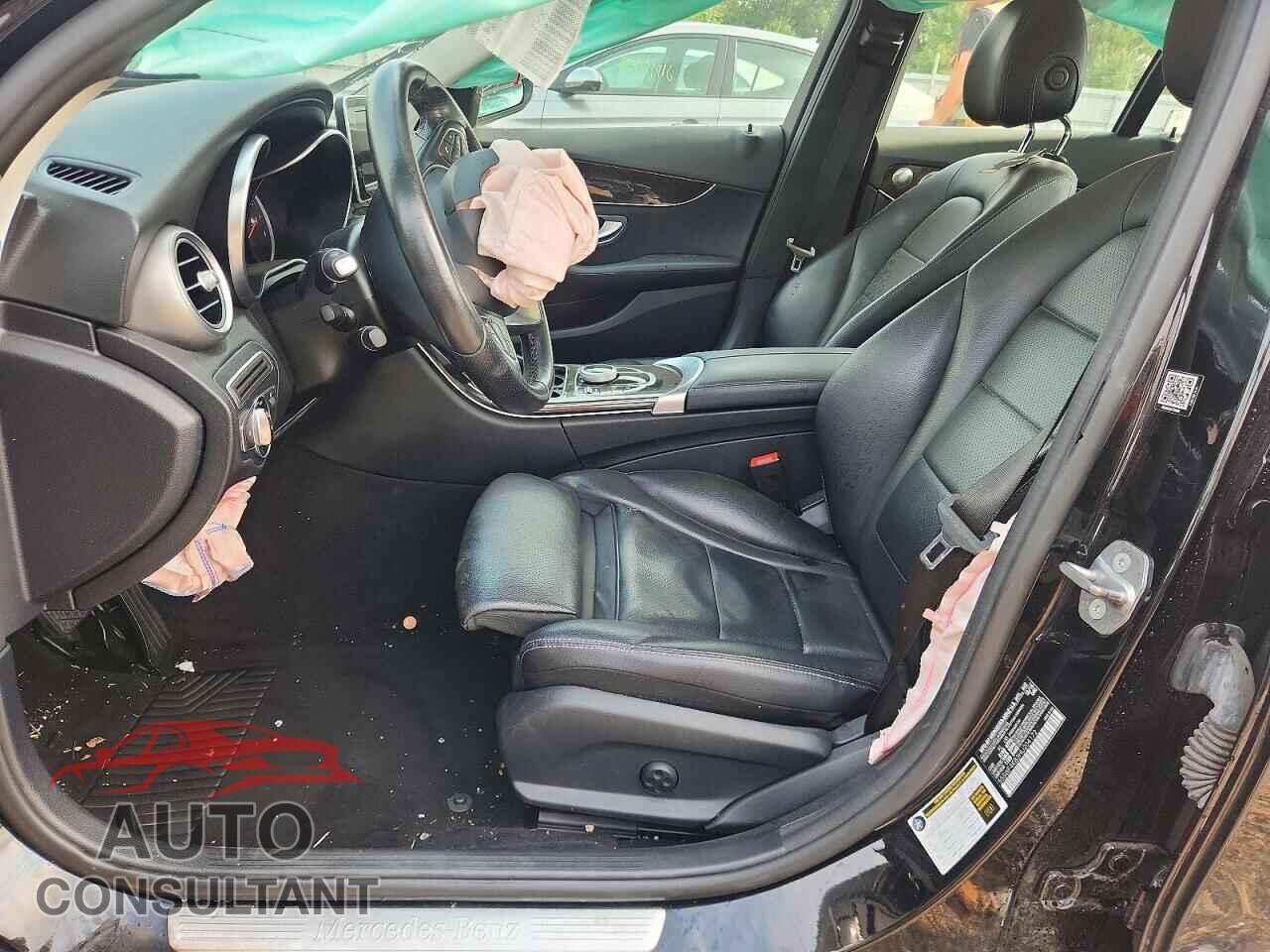MERCEDES-BENZ C-CLASS 2017 - 55SWF4KB3HU204172