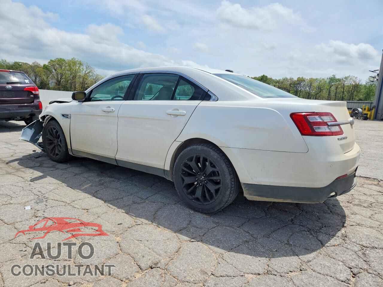 FORD TAURUS 2013 - 1FAHP2F8XDG131480