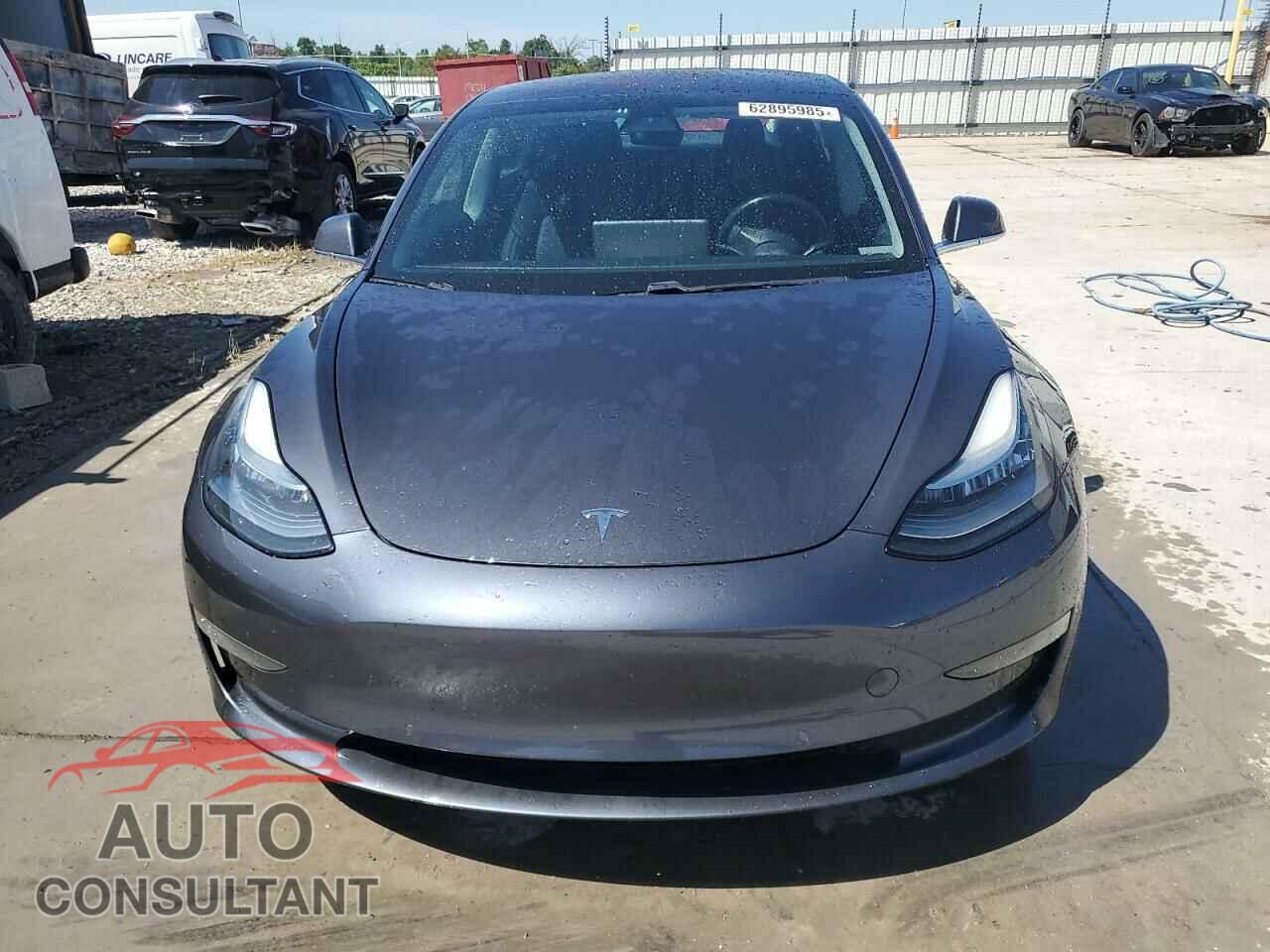 TESLA MODEL 3 2018 - 5YJ3E1EAXJF021480