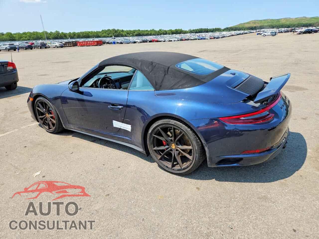 PORSCHE 911 2018 - WP0CB2A97JS147728