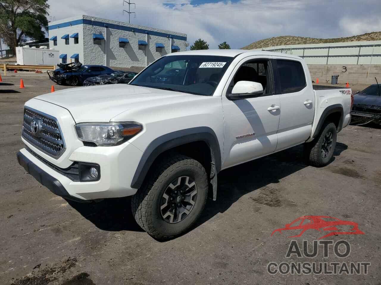 TOYOTA TACOMA 2017 - 5TFCZ5AN6HX068428