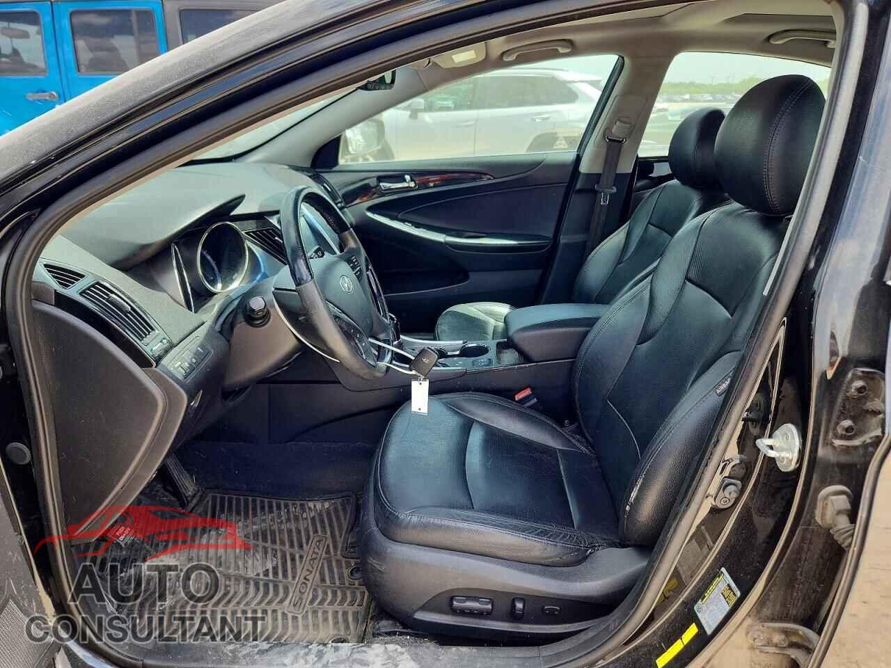 HYUNDAI SONATA 2013 - 5NPEC4AC2DH612111