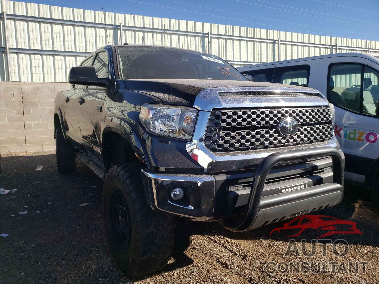 TOYOTA TUNDRA 2018 - 5TFDW5F19JX765021