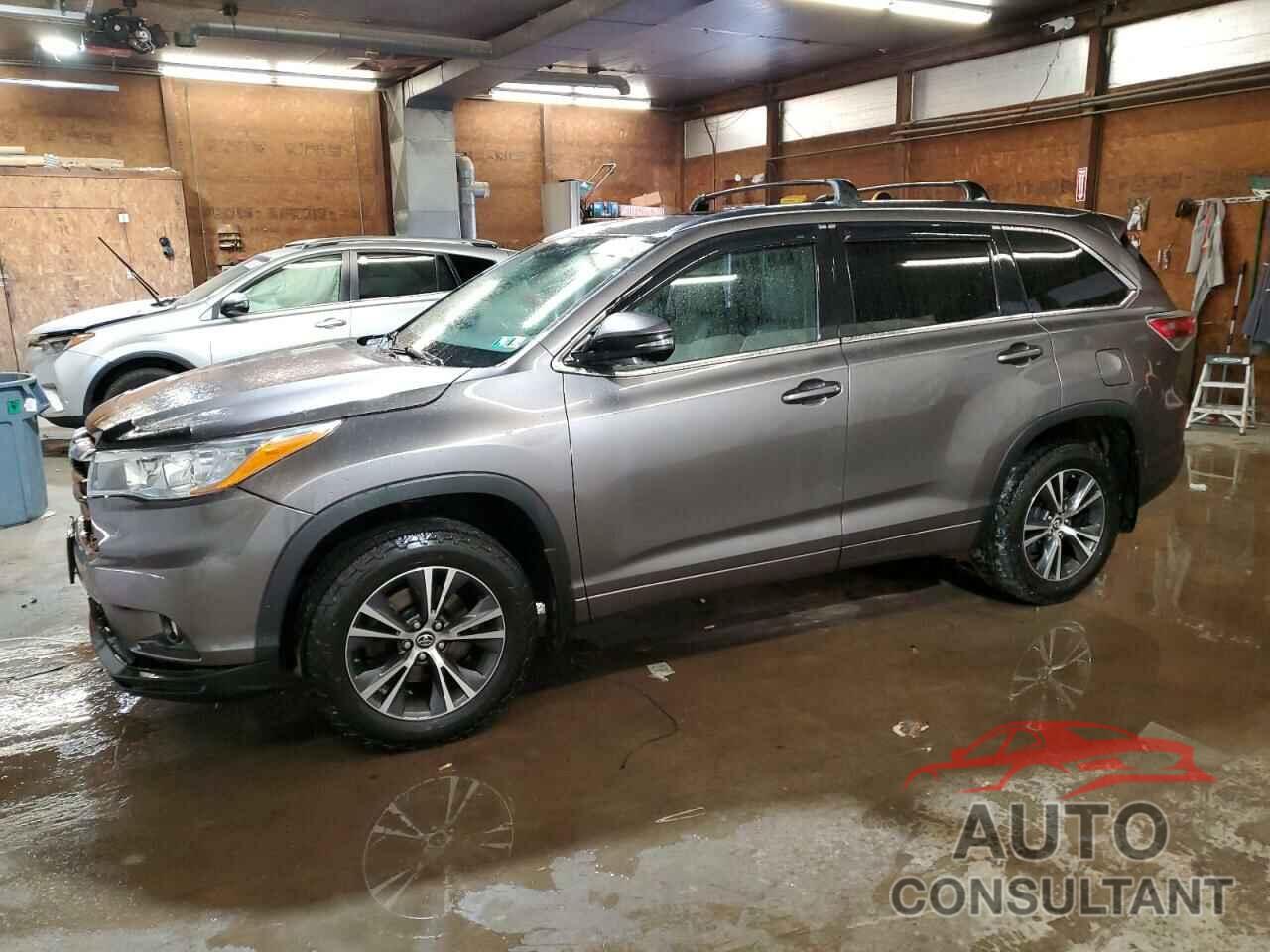 TOYOTA HIGHLANDER 2016 - 5TDJKRFH3GS284540