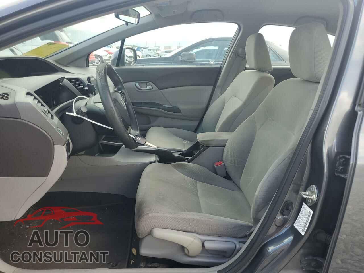HONDA CIVIC 2012 - 2HGFB2F56CH558116