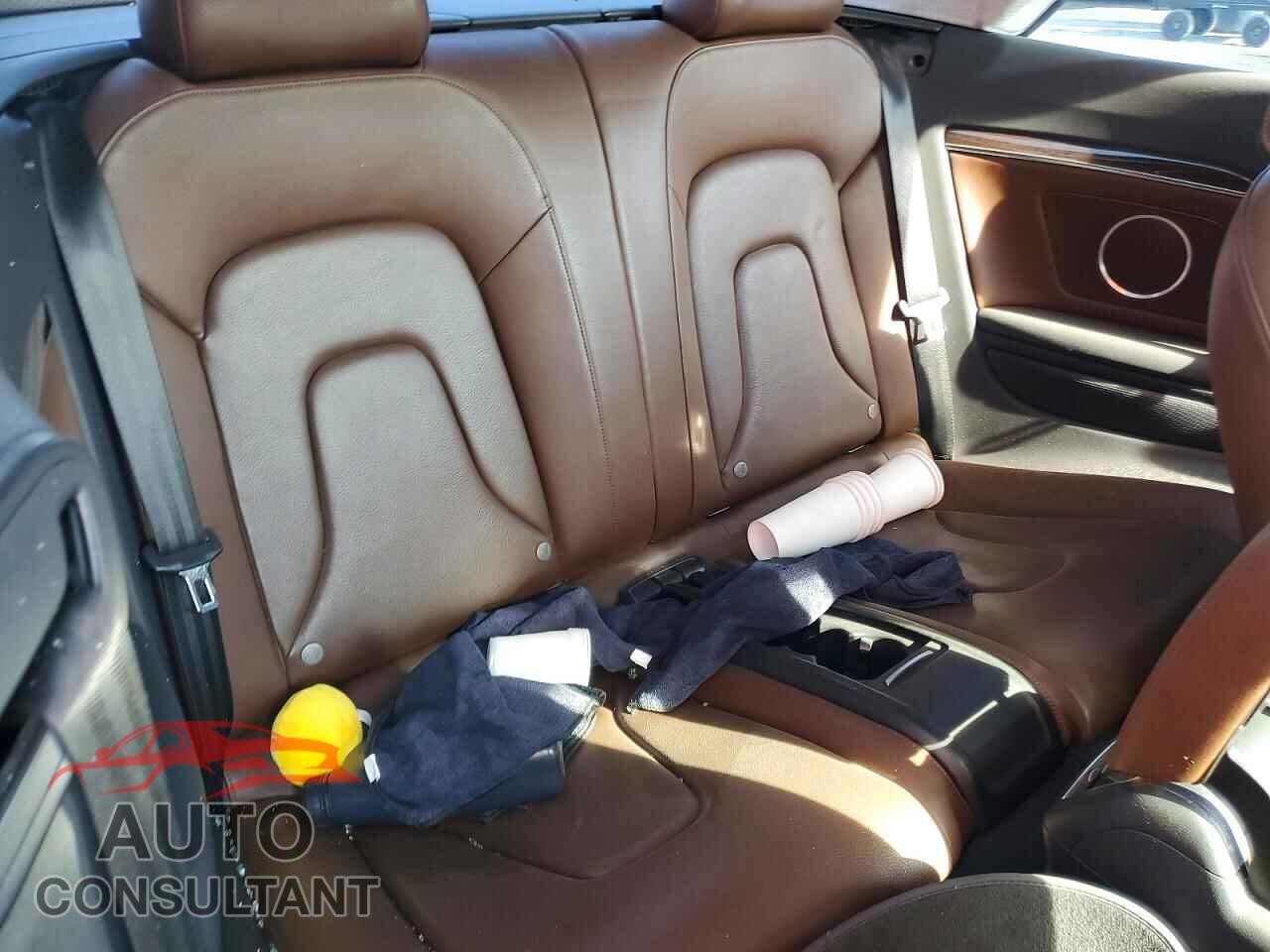AUDI A5 2015 - WAUMFAFHXFN009123