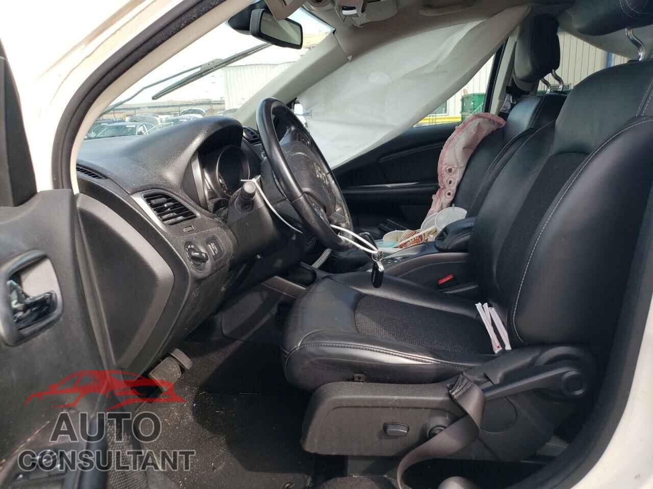 DODGE JOURNEY 2019 - 3C4PDCGG4KT810048