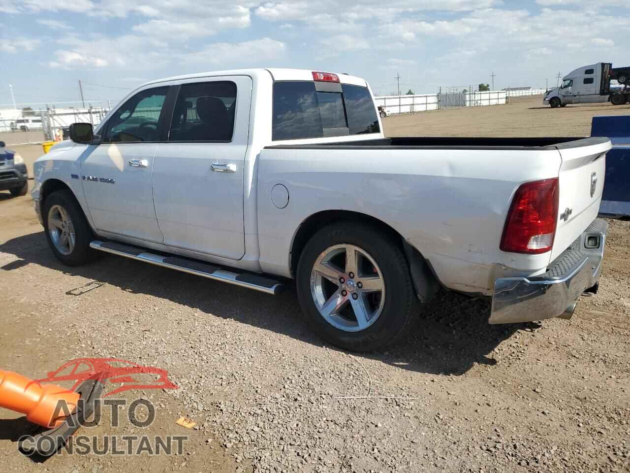 DODGE RAM 1500 2012 - 1C6RD6LT1CS173840