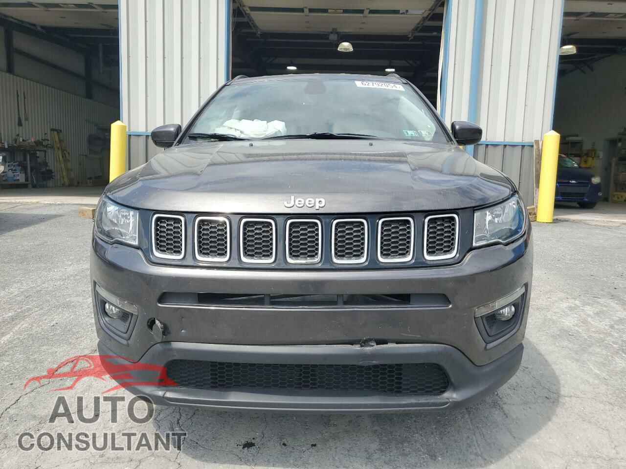 JEEP COMPASS 2019 - 3C4NJDBB8KT599809