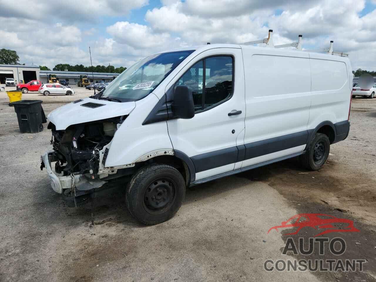 FORD TRANSIT 2018 - 1FTYR1YM7JKA99072