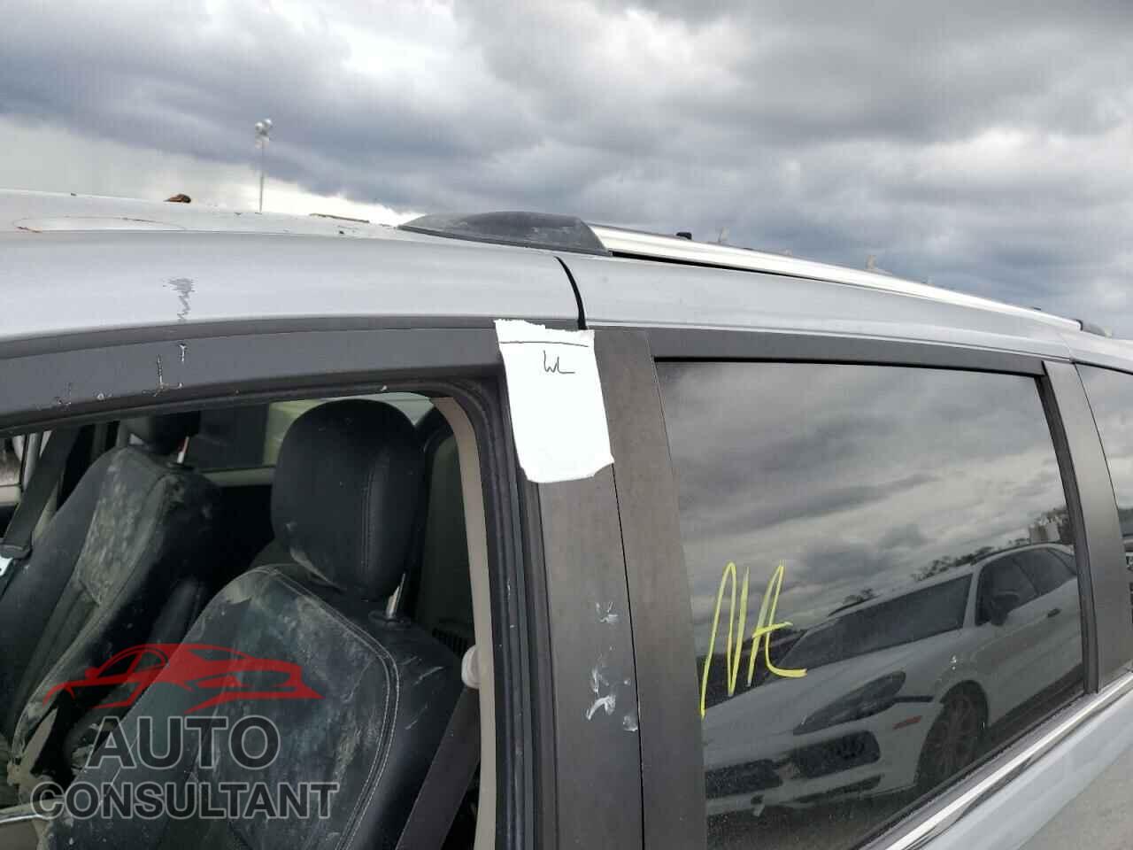 DODGE CARAVAN 2017 - 2C4RDGCG3HR828526
