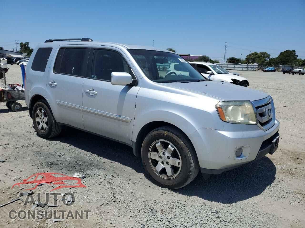 HONDA PILOT 2011 - 5FNYF3H94BB005177