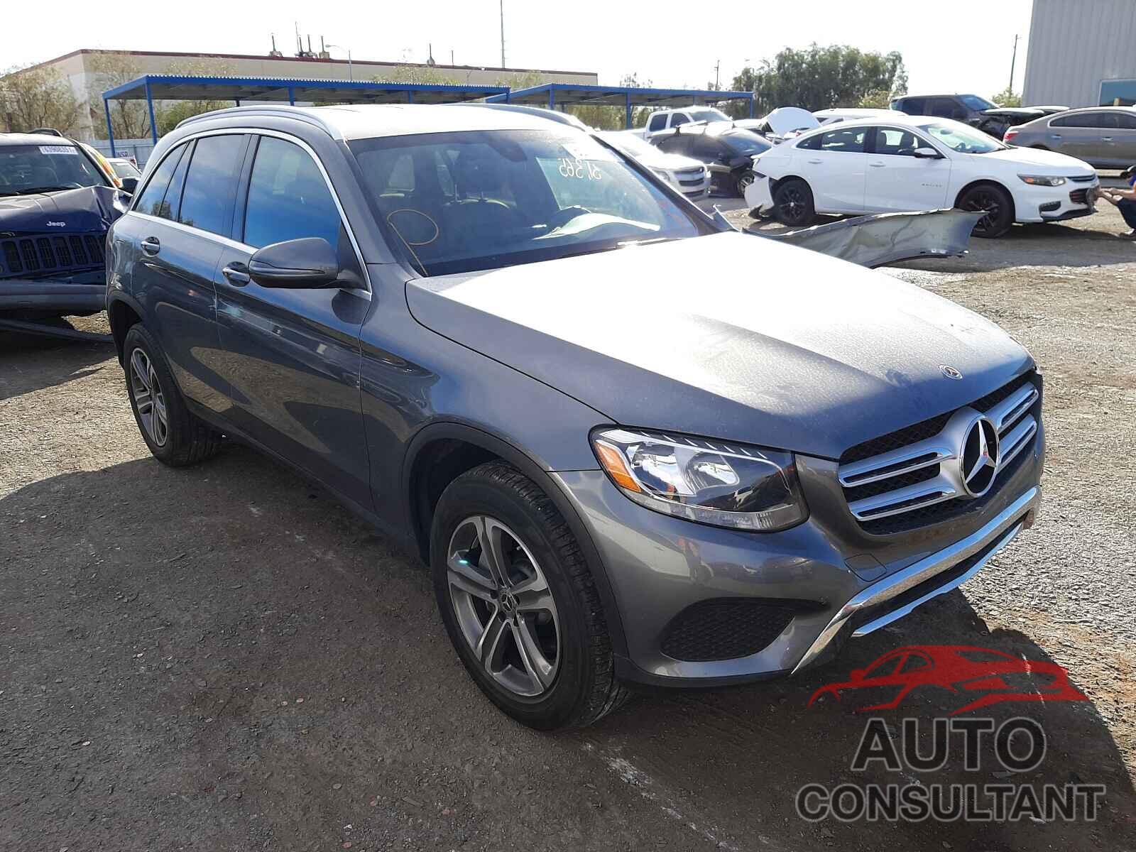 MERCEDES-BENZ GLC-CLASS 2018 - WDC0G4JB0JV072818