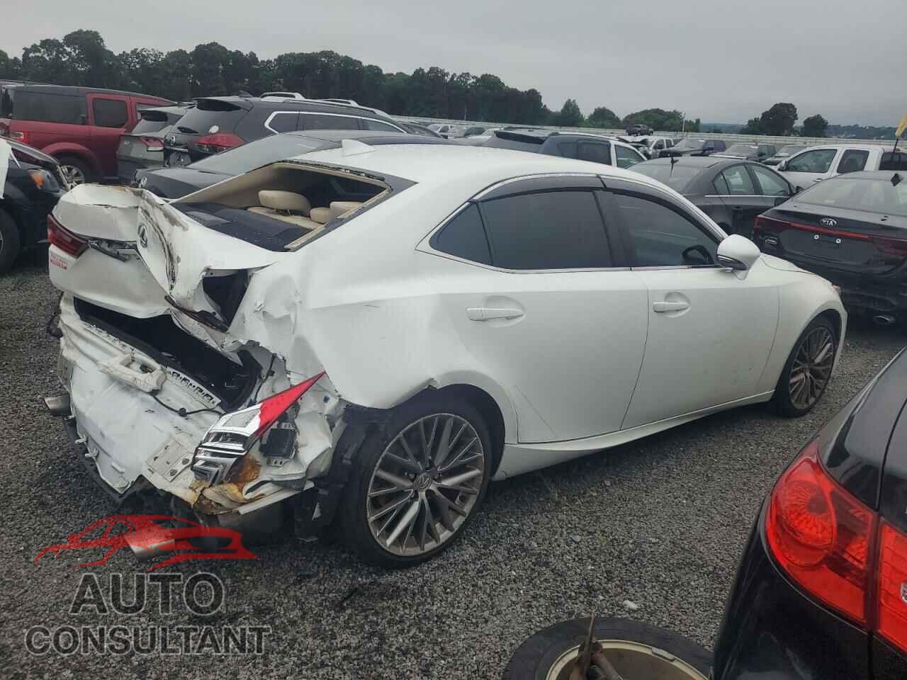 LEXUS IS 2014 - JTHCF1D24E5000539