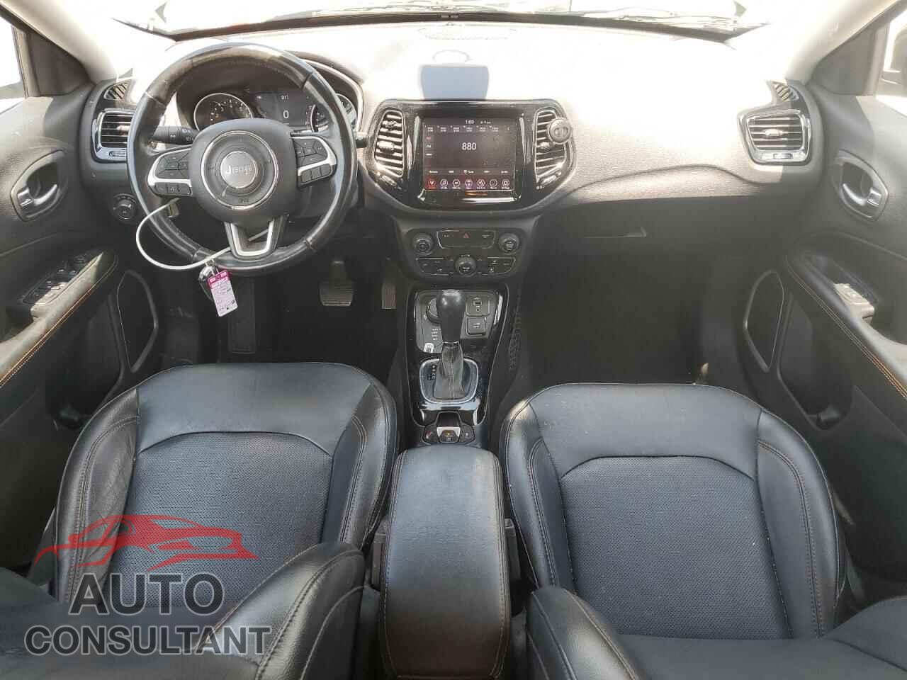 JEEP COMPASS 2020 - 3C4NJDCB7LT222193