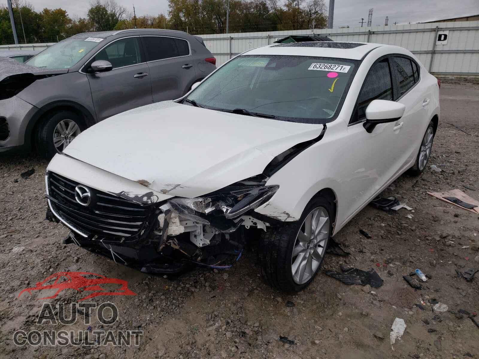 MAZDA 3 2017 - JM1BN1W34H1118964