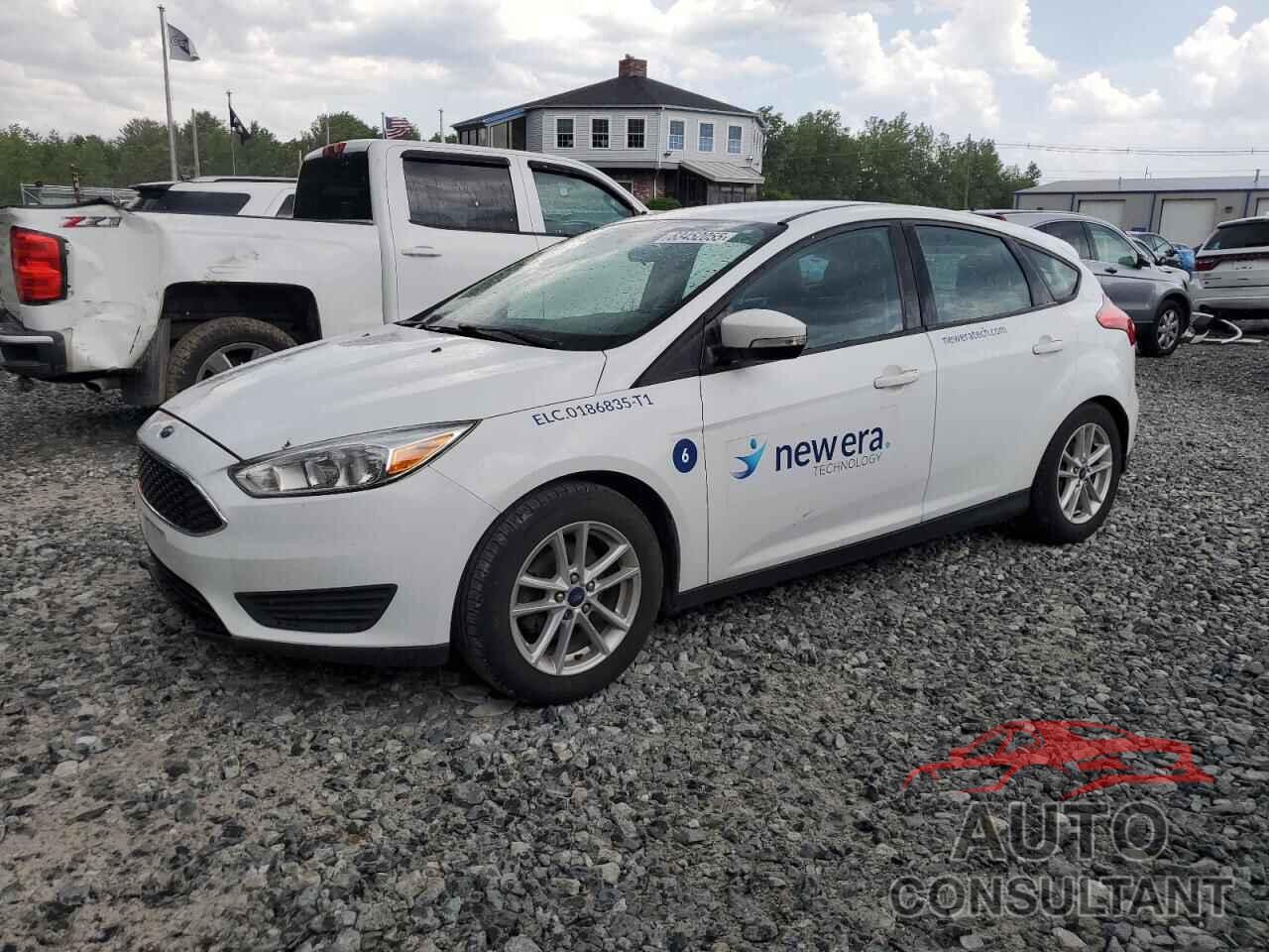FORD FOCUS 2017 - 1FADP3K26HL335793