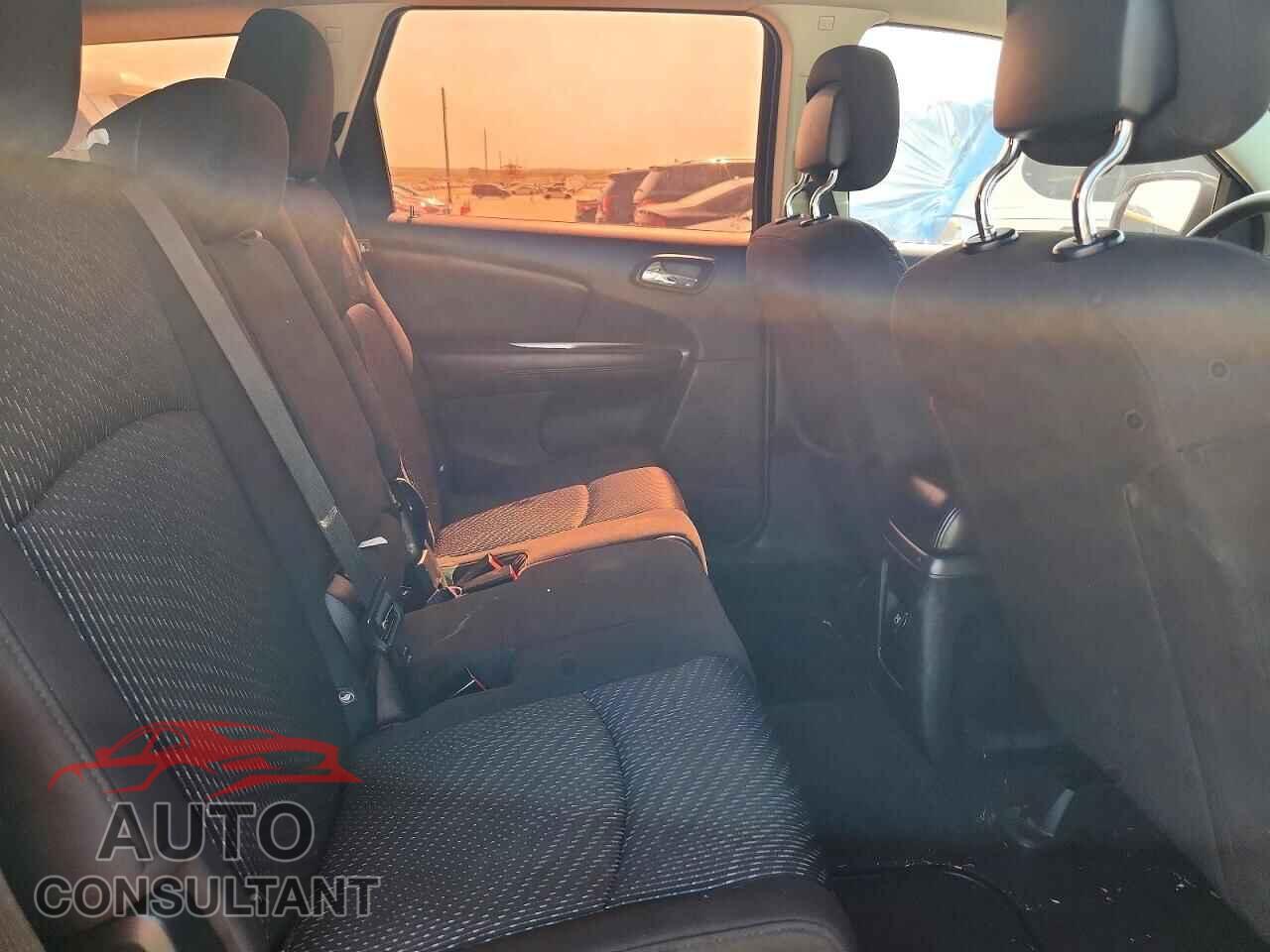 DODGE JOURNEY 2012 - 3C4PDCAB8CT312059