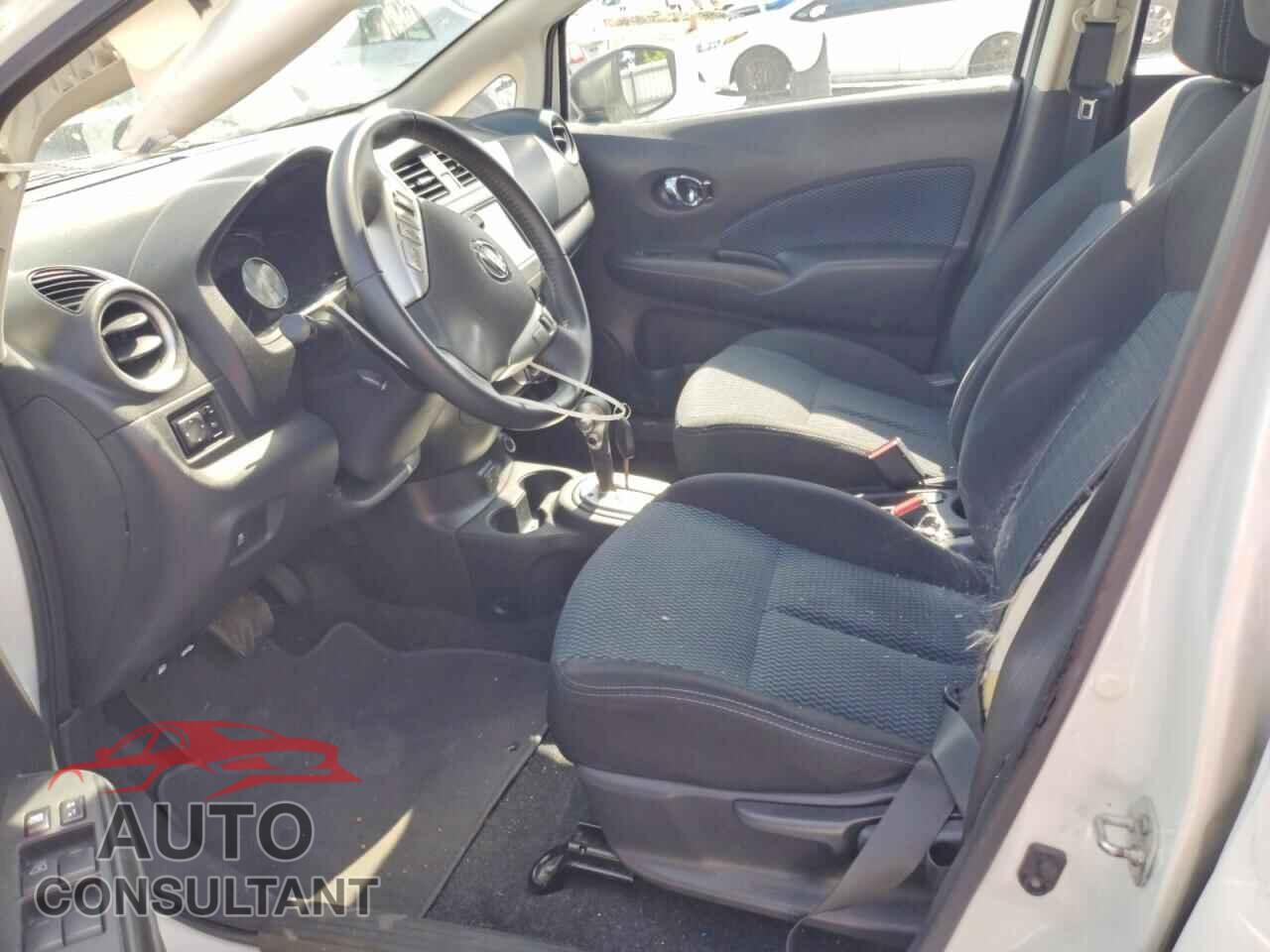 NISSAN VERSA 2019 - 3N1CE2CP3KL357104