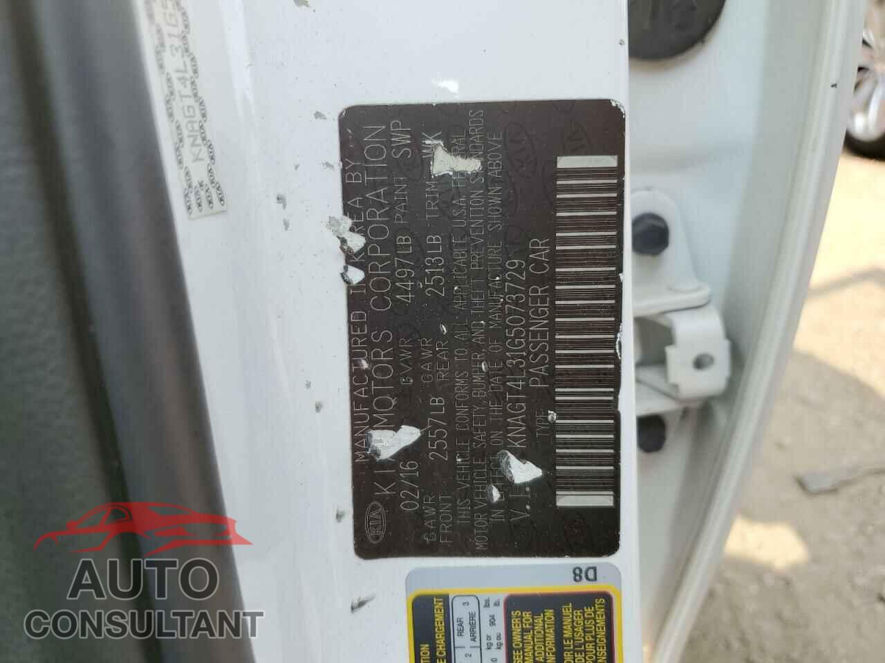 KIA OPTIMA 2016 - KNAGT4L31G5073729