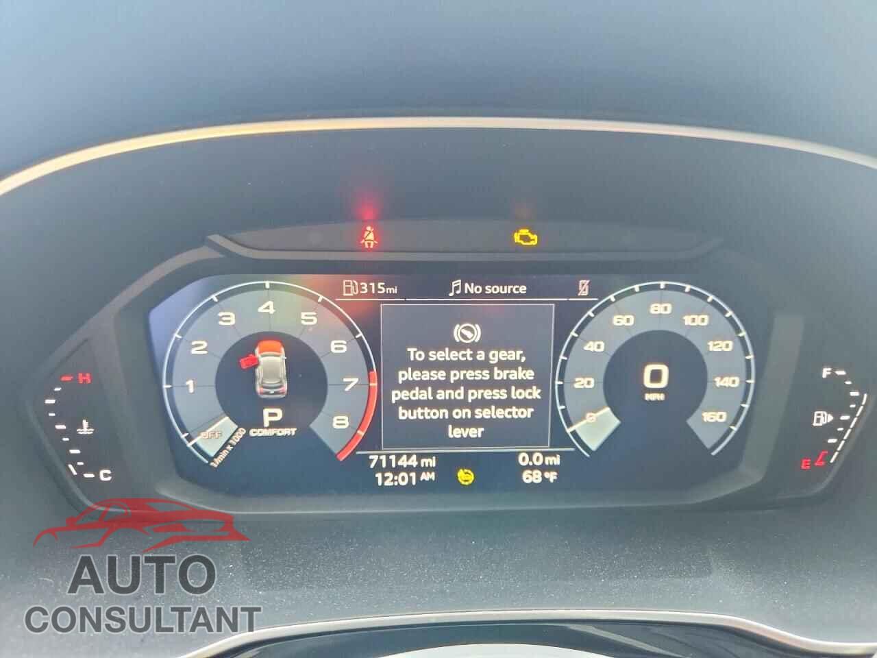 AUDI Q3 2023 - WA1DECF36P1069344