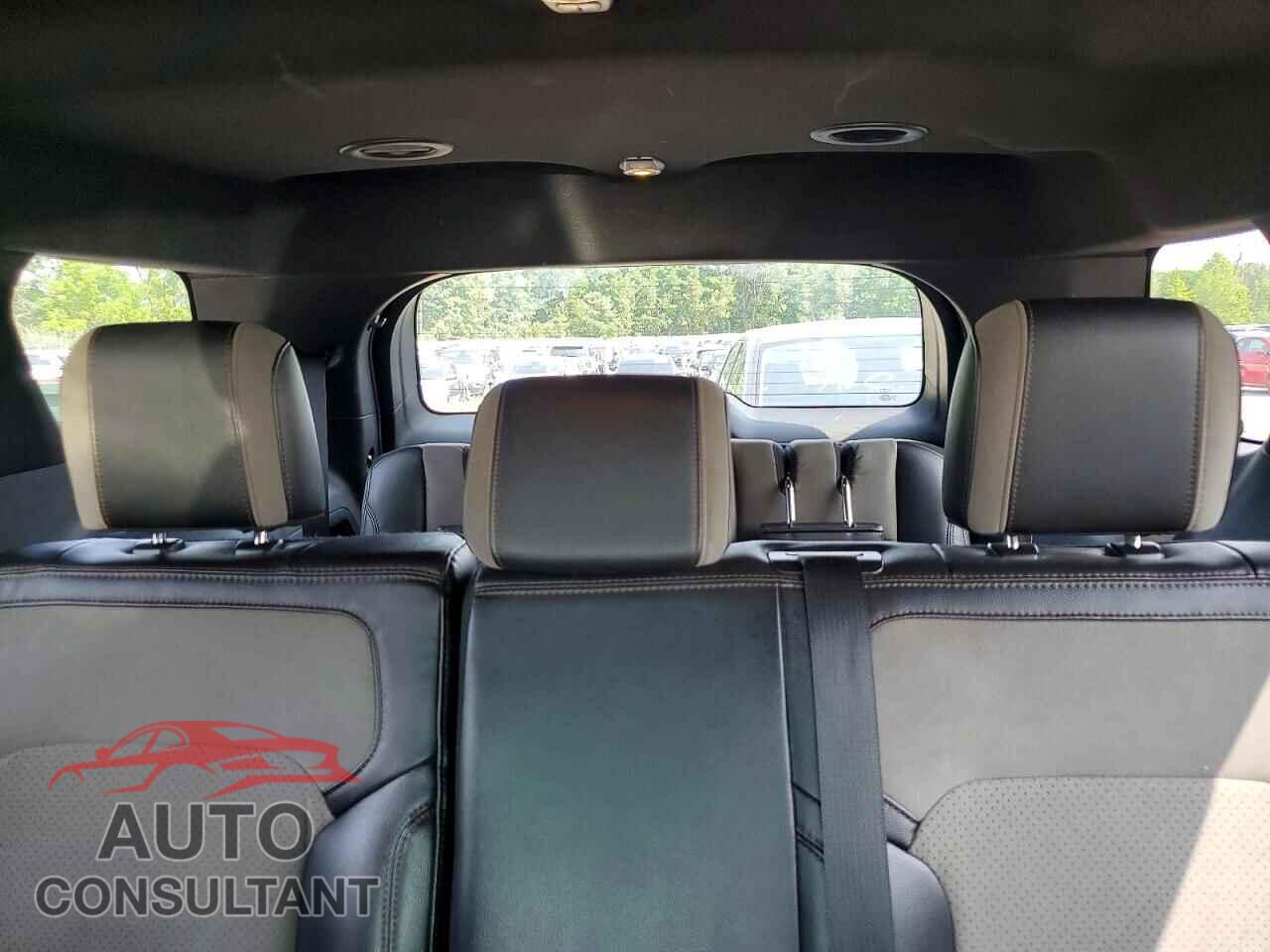 FORD EXPLORER 2017 - 1FM5K8D84HGD94678