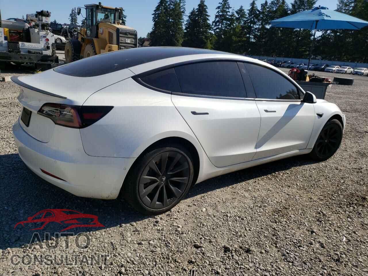 TESLA MODEL 3 2022 - 5YJ3E1EA1NF205129