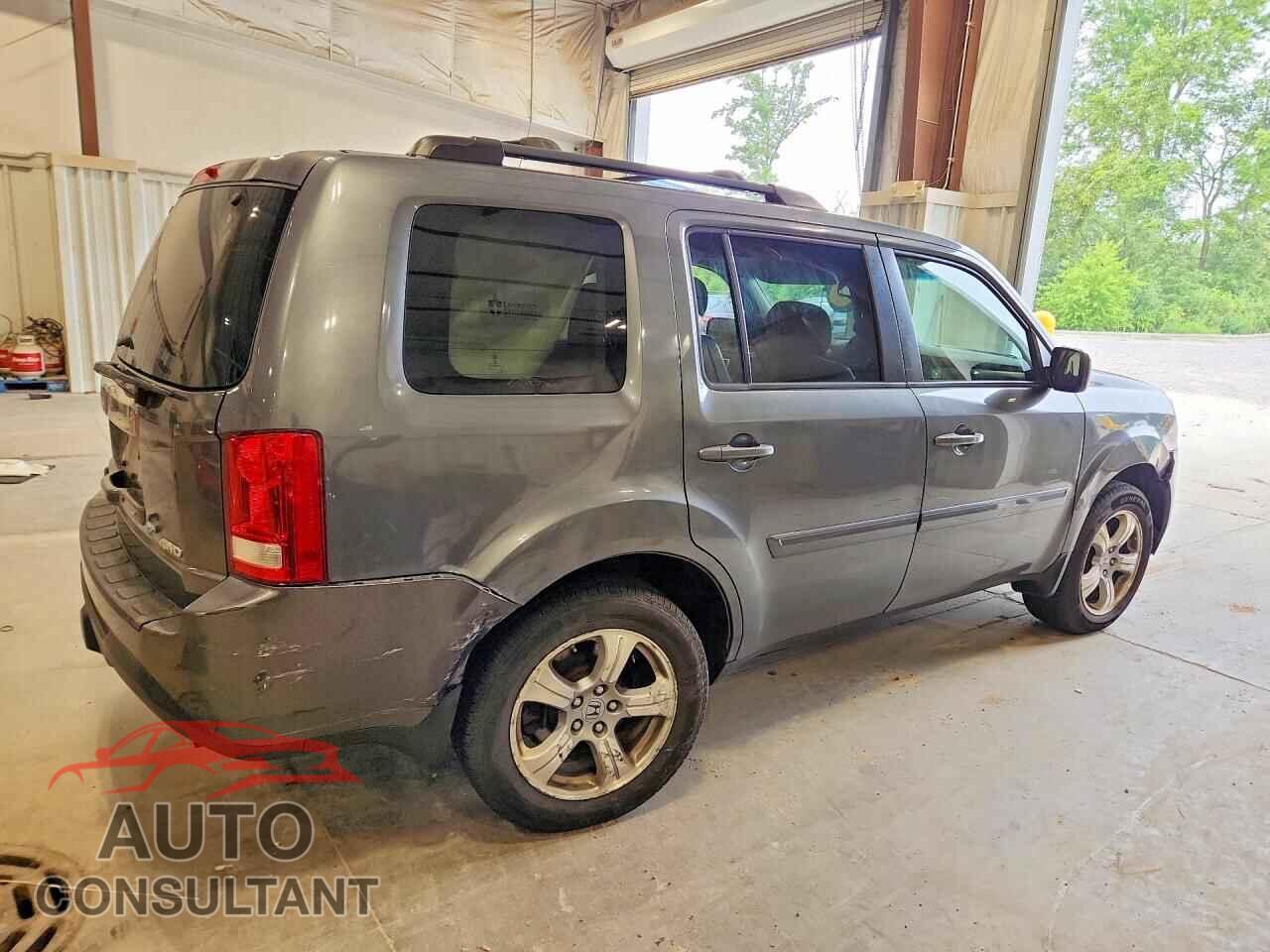 HONDA PILOT 2012 - 5FNYF4H66CB076765