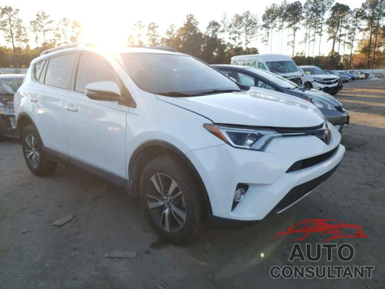 TOYOTA RAV4 2018 - JTMWFREV8JJ747858