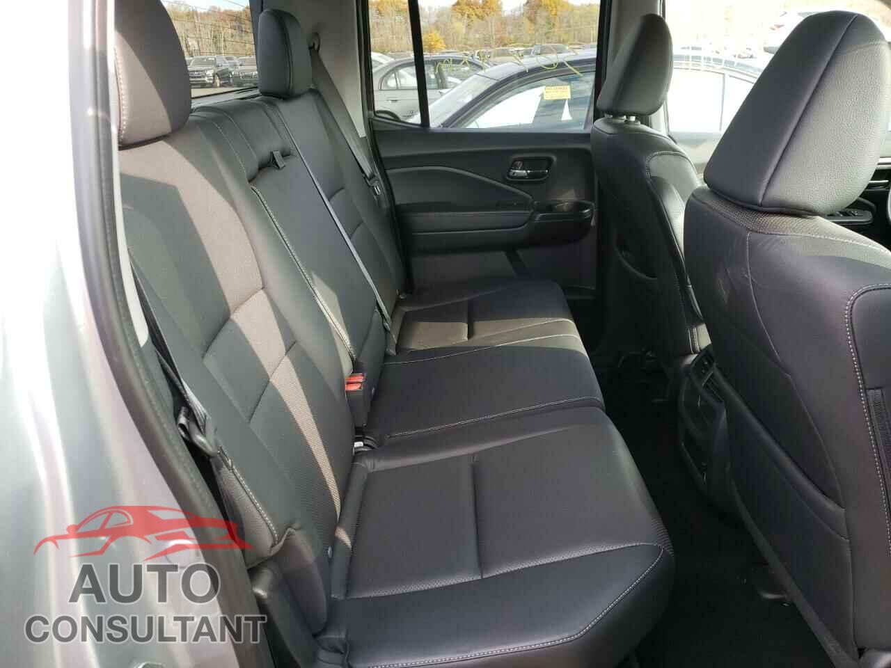 HONDA RIDGELINE 2017 - 5FPYK3F64HB007984