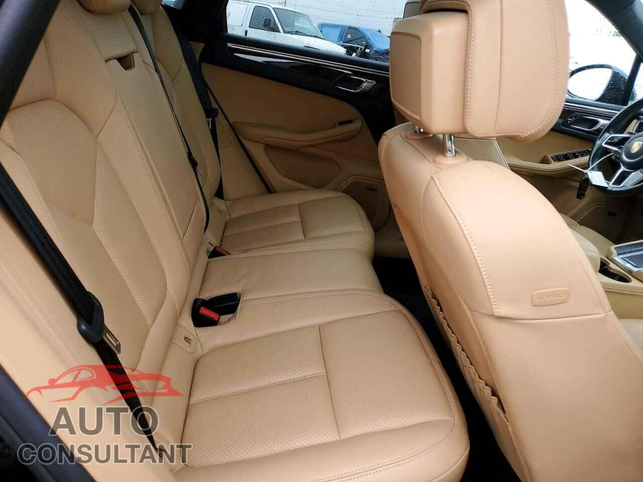 PORSCHE MACAN 2018 - WP1AB2A59JLB36680
