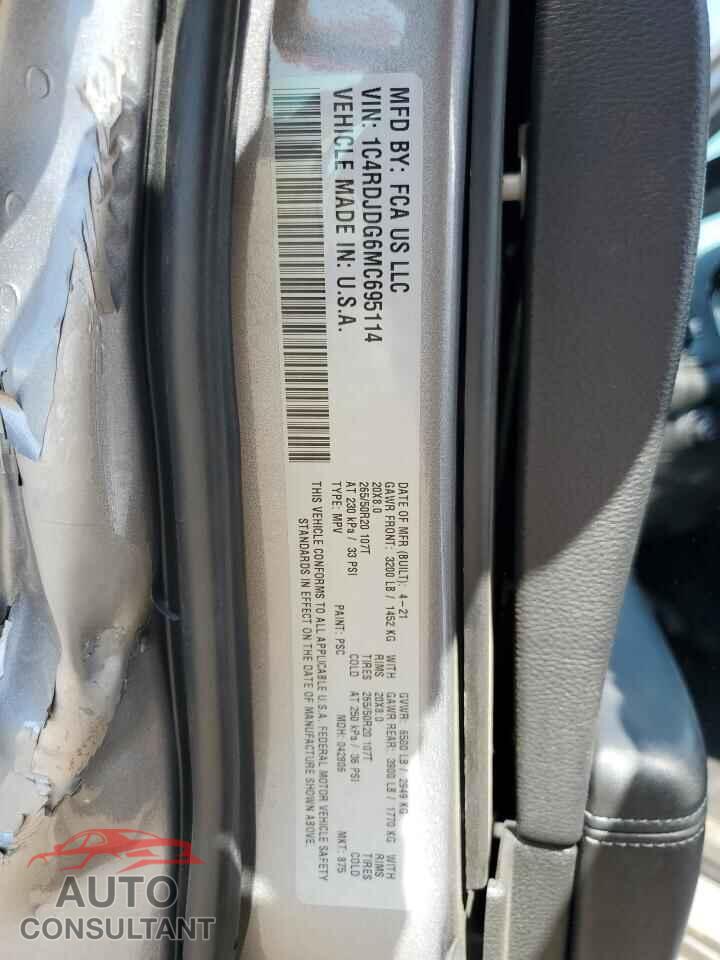 DODGE DURANGO 2021 - 1C4RDJDG6MC695114