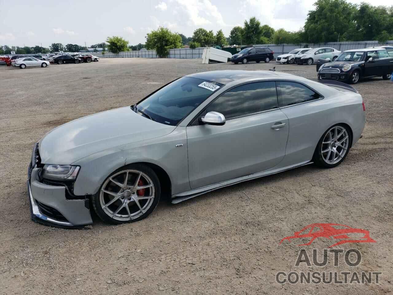 AUDI S5/RS5 2011 - WAULVBFRXBA010108
