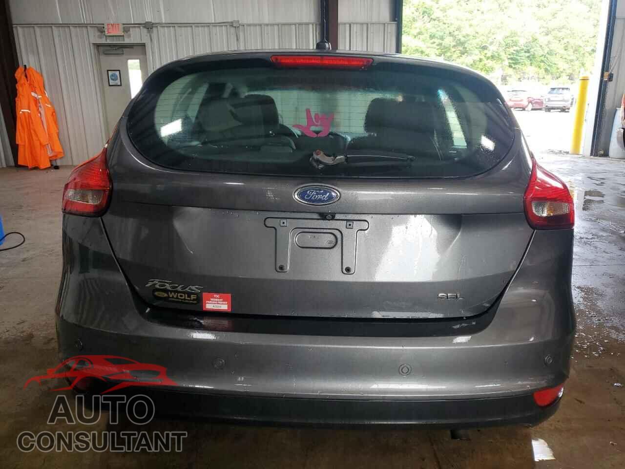 FORD FOCUS 2017 - 1FADP3M23HL205872