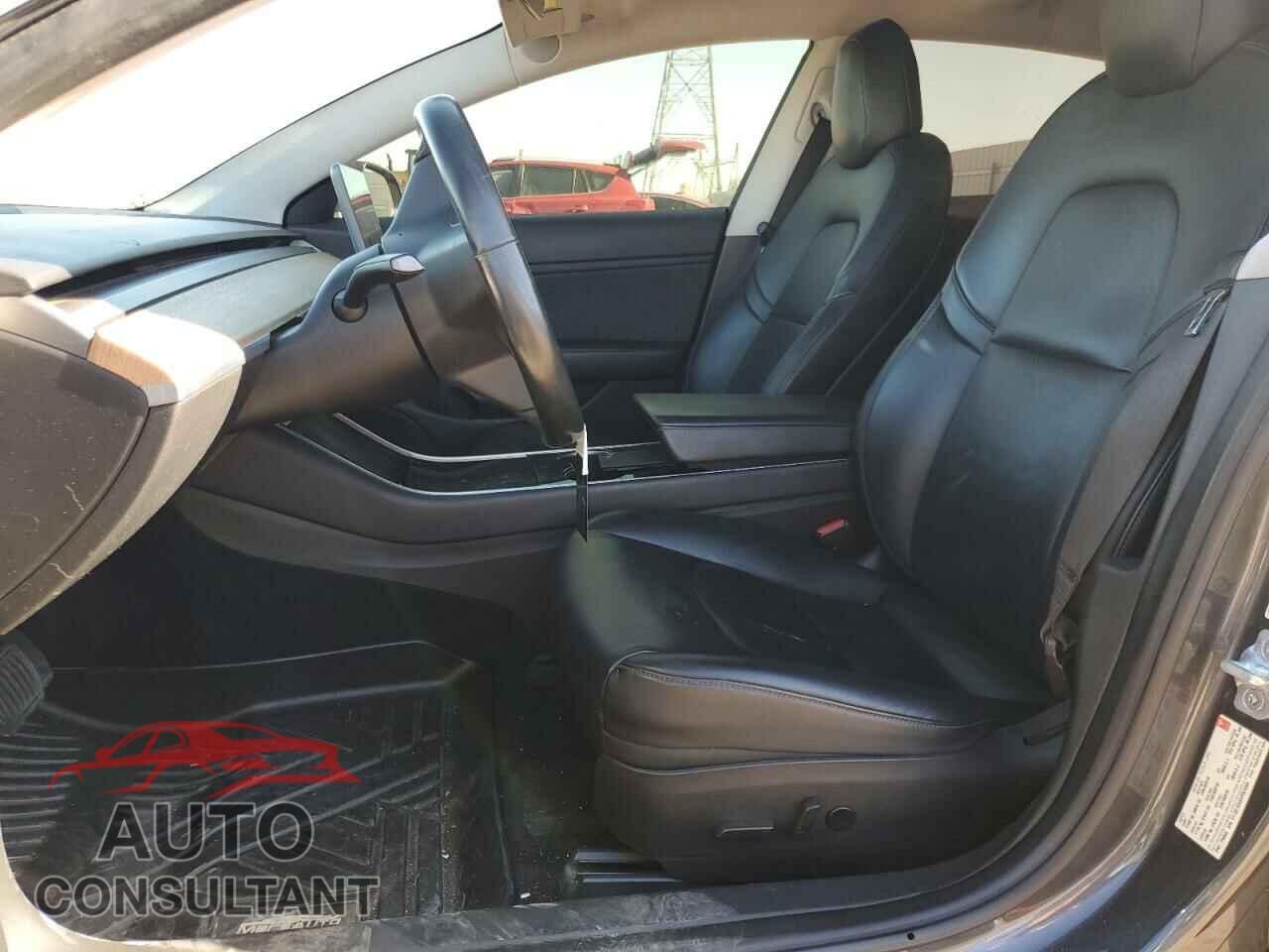 TESLA MODEL 3 2017 - 5YJ3E1EA8HF001254