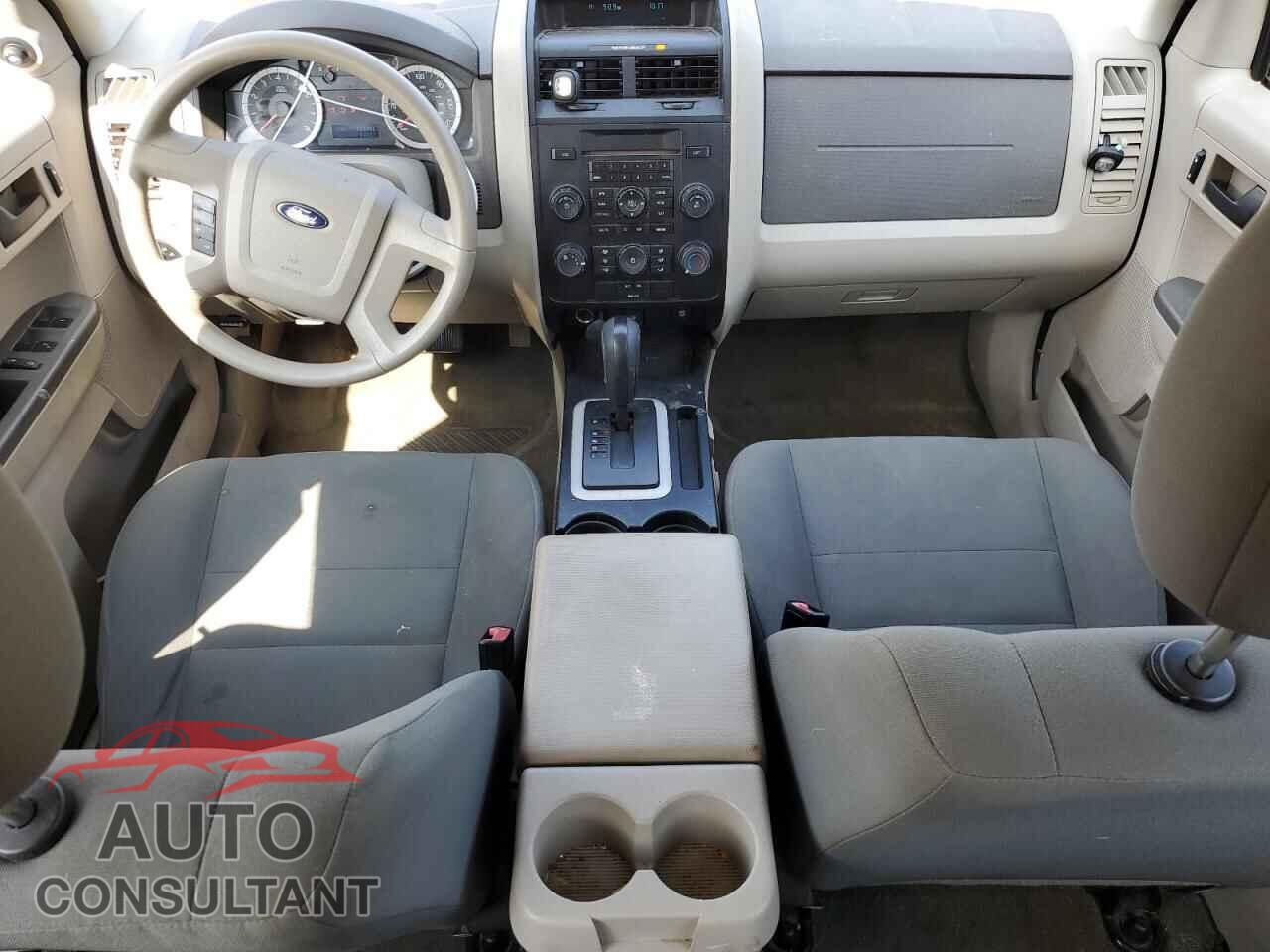 FORD ESCAPE 2012 - 1FMCU9C76CKA45009
