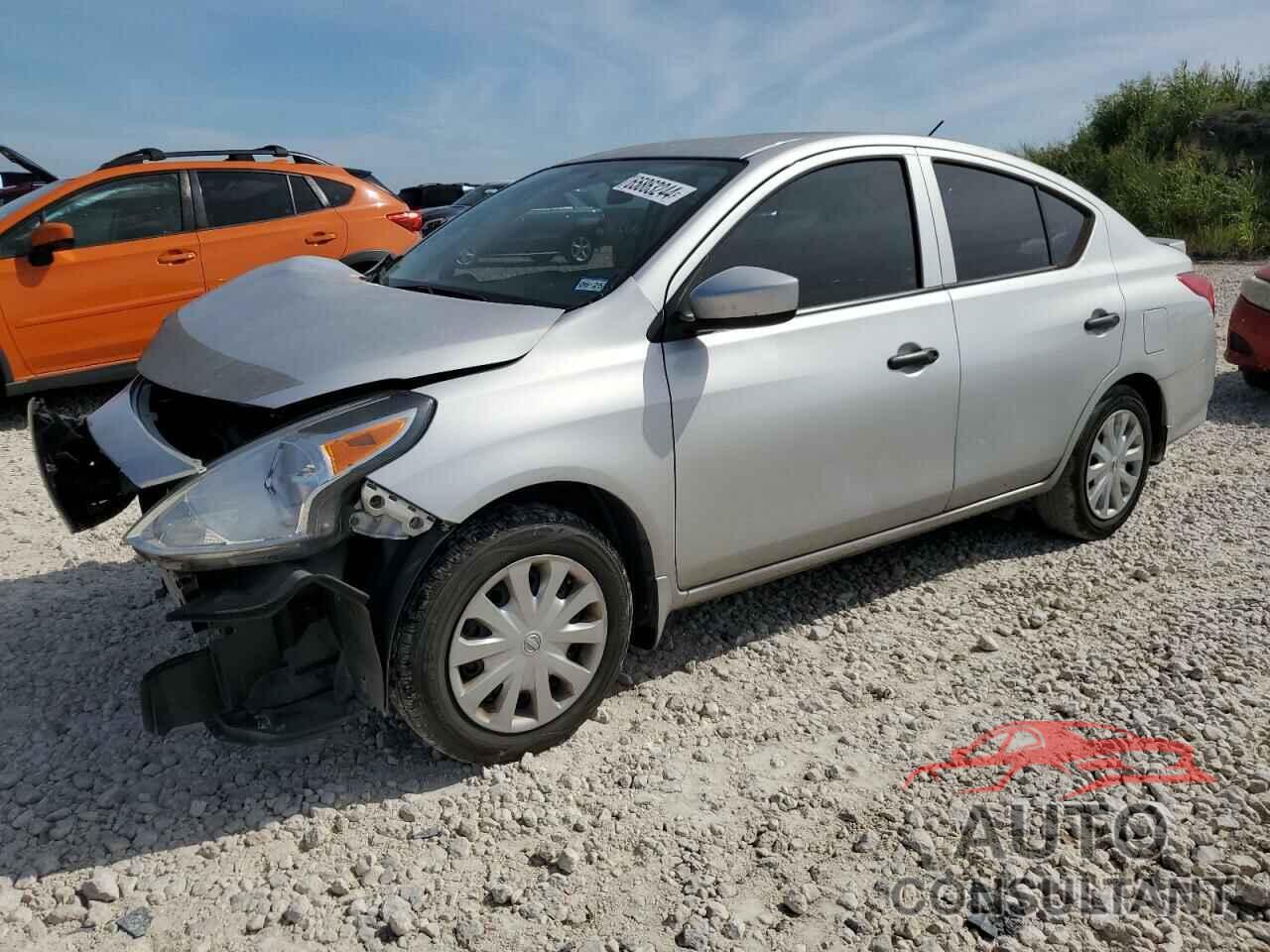 NISSAN VERSA 2017 - 3N1CN7AP8HL861141