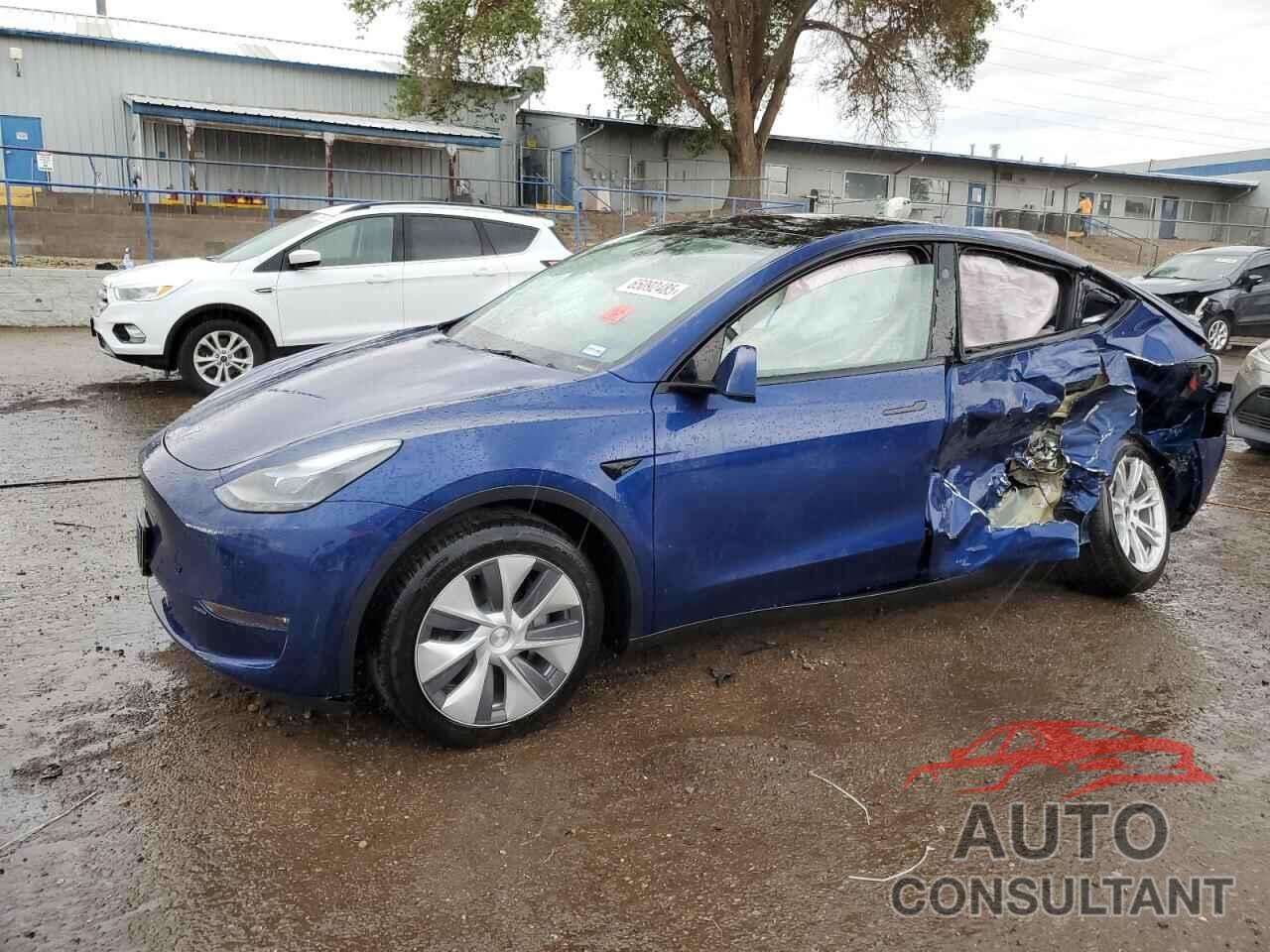 TESLA MODEL Y 2024 - 7SAYGDEE6RA285280