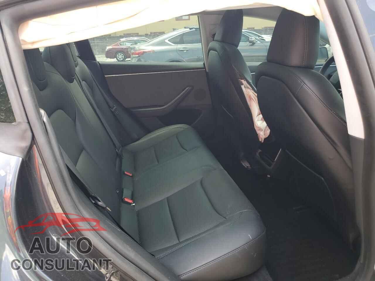 TESLA MODEL 3 2024 - 5YJ3E1EA5RF756184