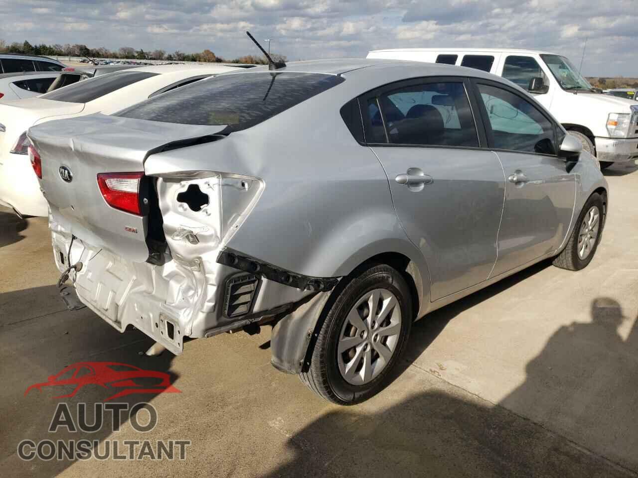 KIA RIO 2016 - KNADM4A33G6608024