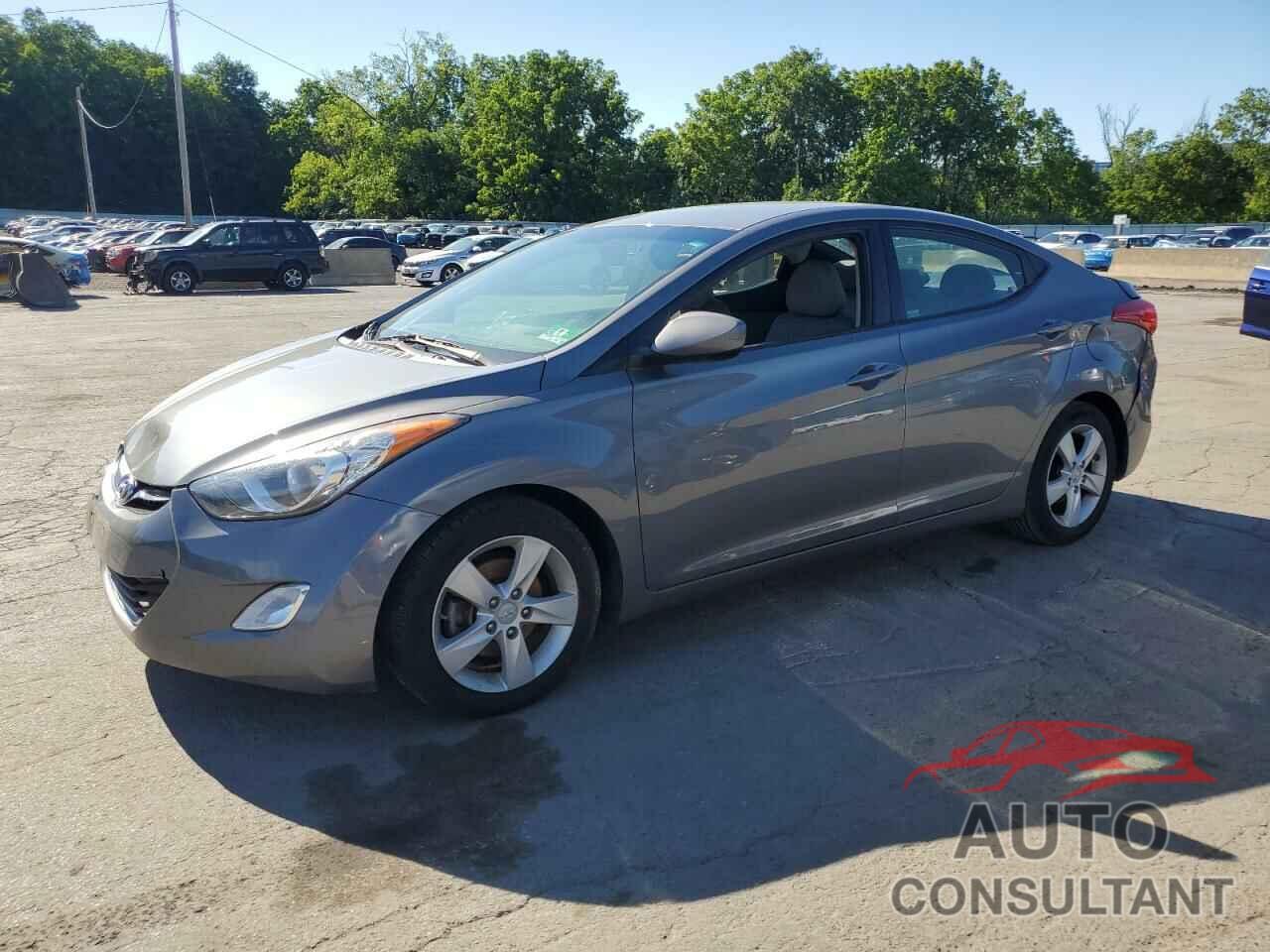 HYUNDAI ELANTRA 2013 - 5NPDH4AE9DH346598