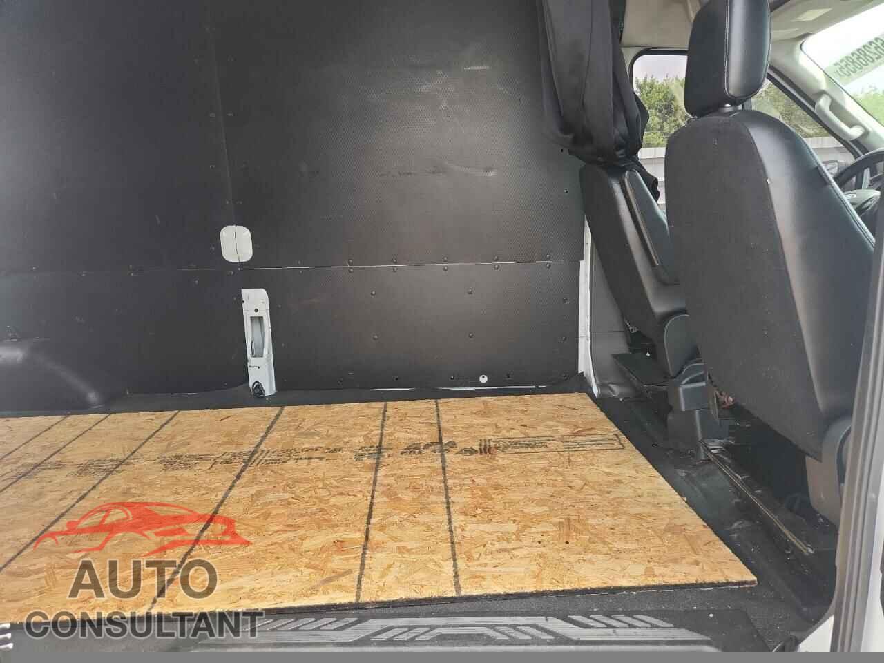 FORD TRANSIT 2020 - 1FTBR1C8XLKB10634