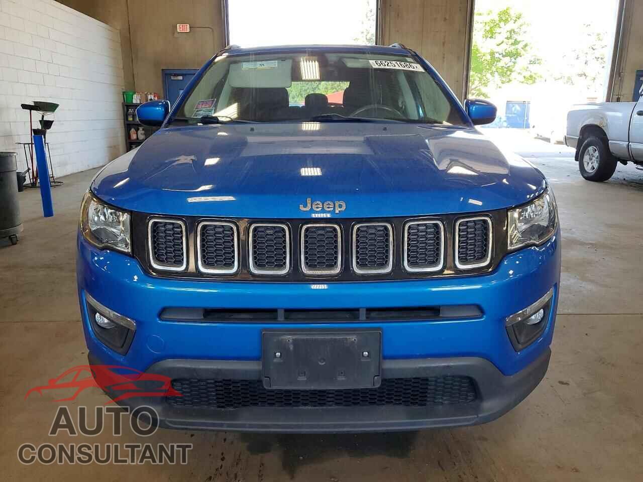 JEEP COMPASS 2017 - 3C4NJDBB8HT665932