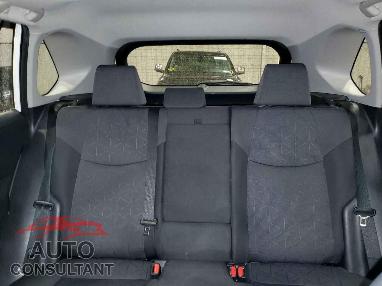 TOYOTA RAV4 2020 - JTMP1RFV7LD066352