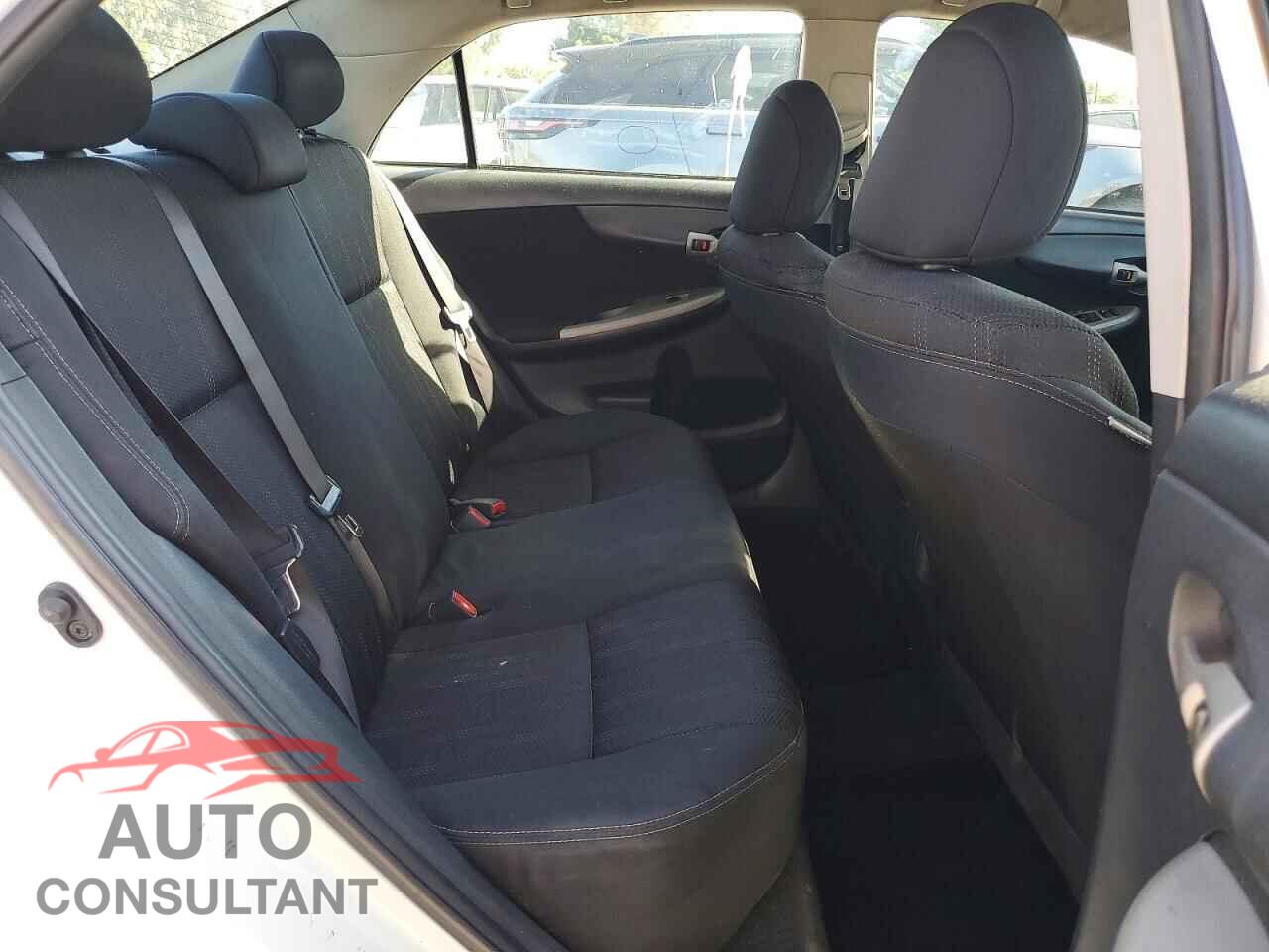 TOYOTA COROLLA 2013 - 5YFBU4EE9DP220371