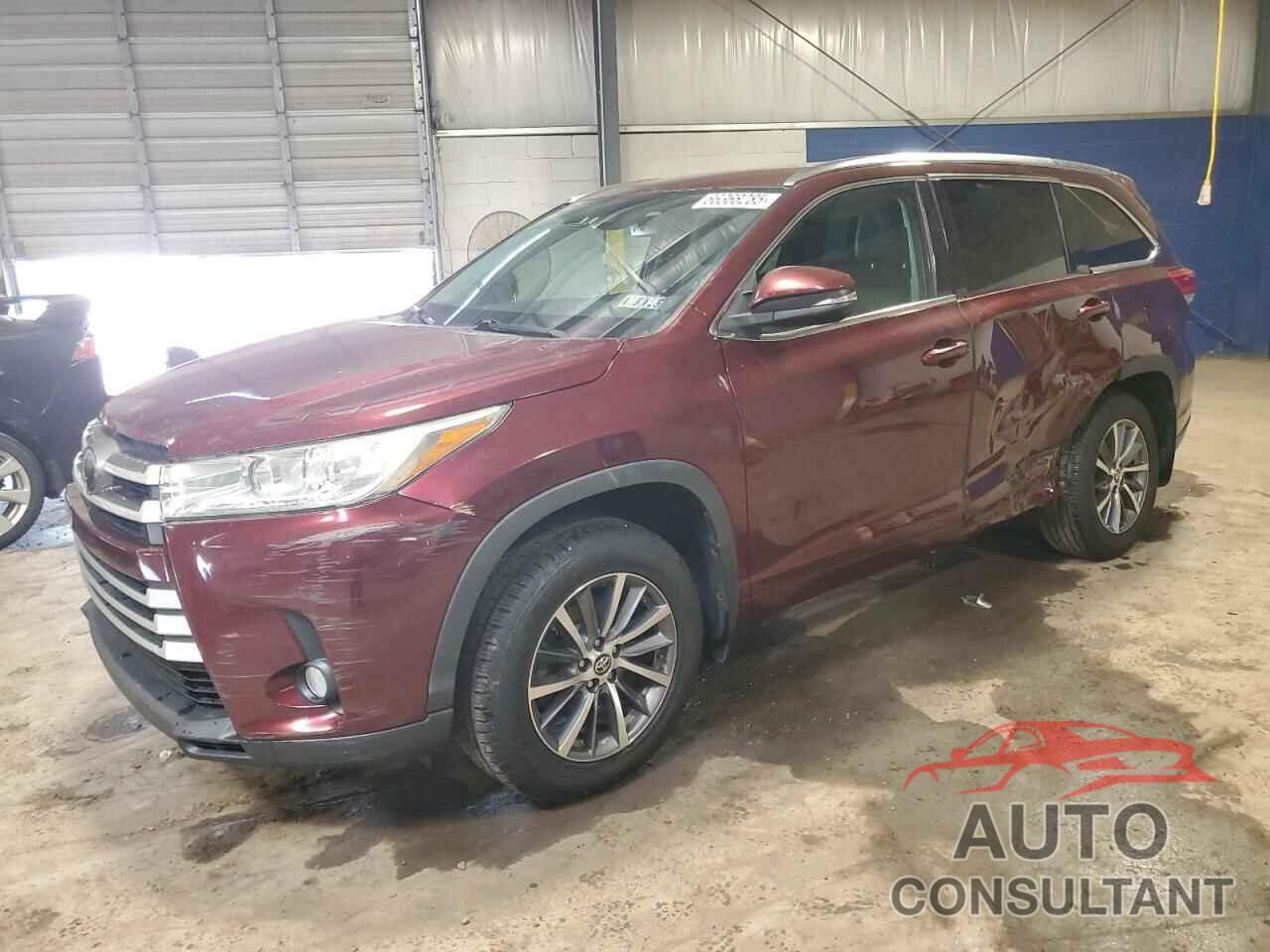 TOYOTA HIGHLANDER 2018 - 5TDJZRFHXJS854665