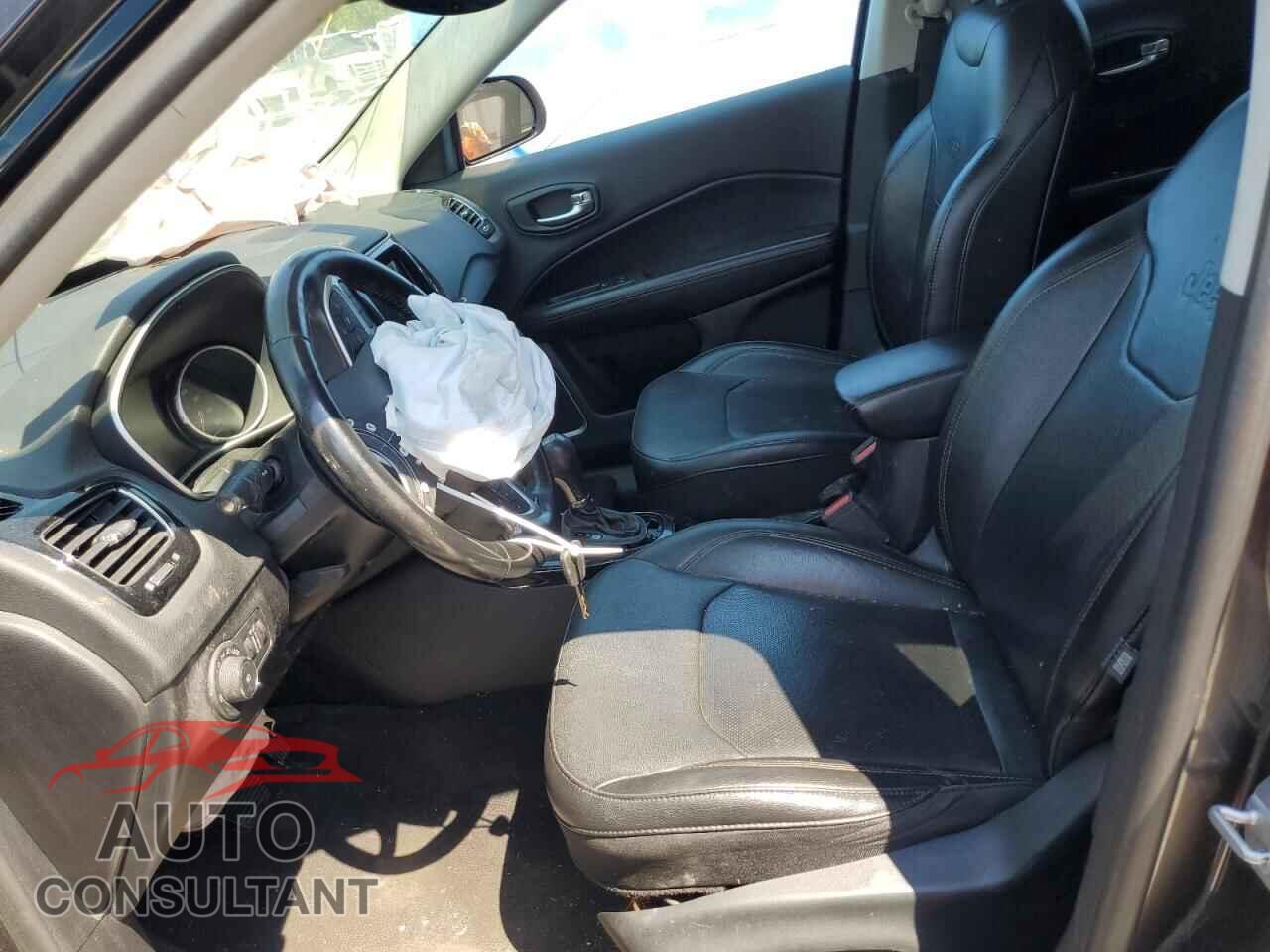 JEEP COMPASS 2019 - 3C4NJDCB0KT673657